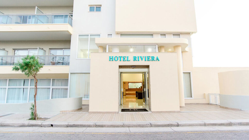 Riviera Hotel