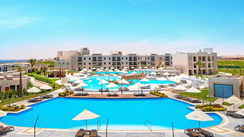 Rixos Premium Magawish Suites & Villas