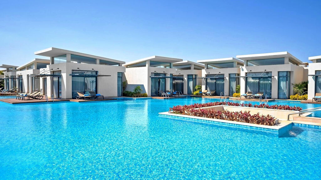 Rixos Premium Magawish Suites & Villas