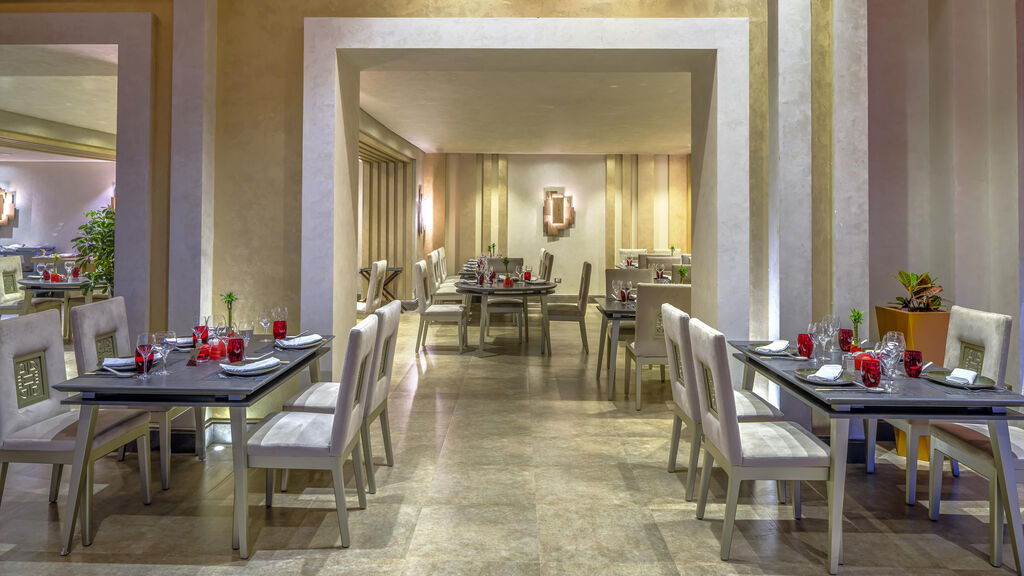 Rixos Premium Magawish Suites & Villas