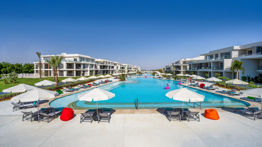 Rixos Premium Magawish Suites & Villas