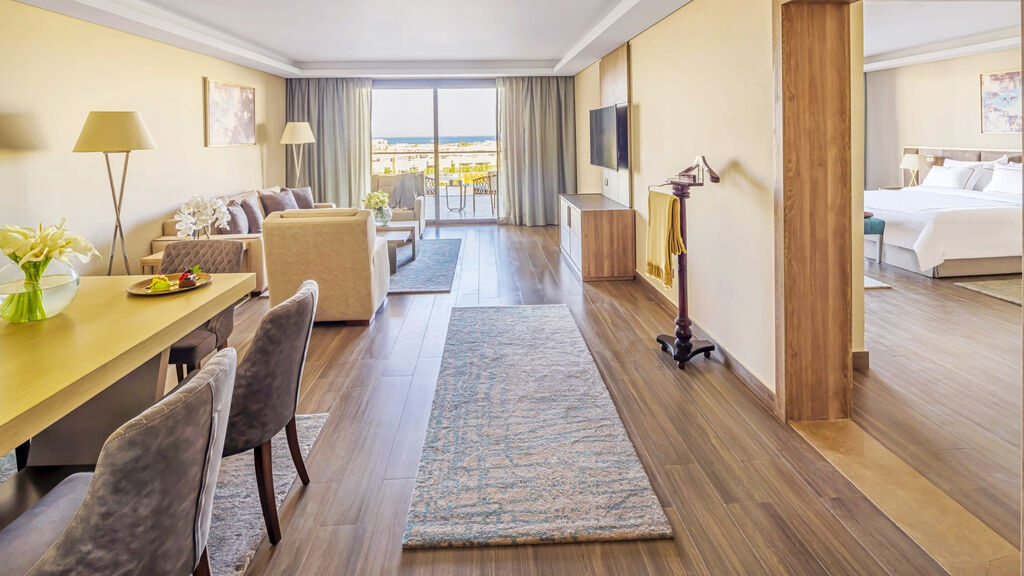 Rixos Premium Magawish Suites & Villas