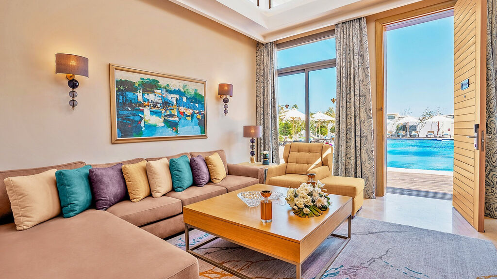Rixos Premium Magawish Suites & Villas