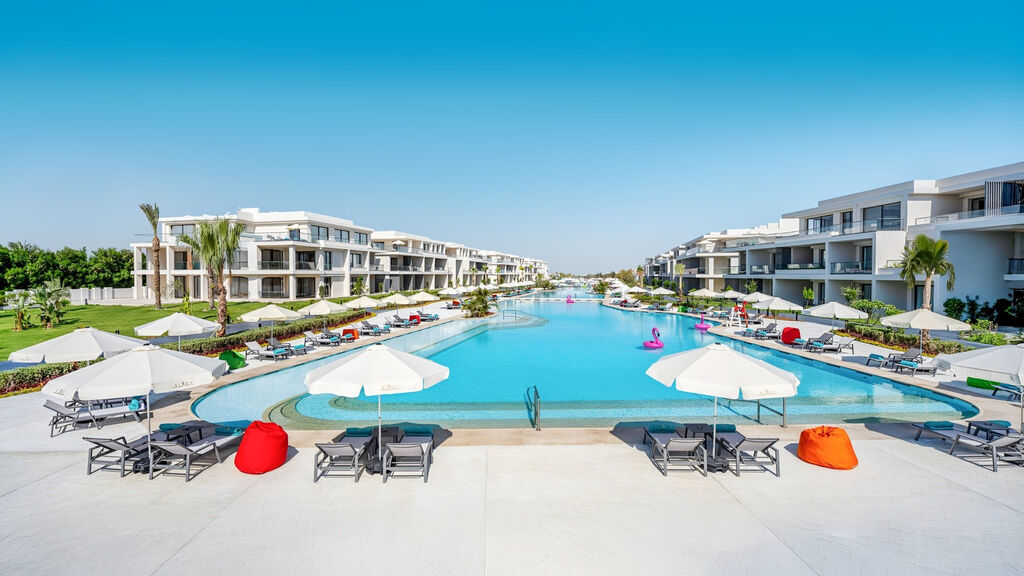 Rixos Premium Magawish Suites & Villas