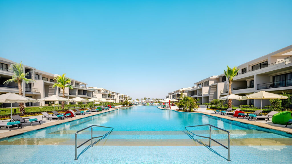 Rixos Premium Magawish Suites & Villas