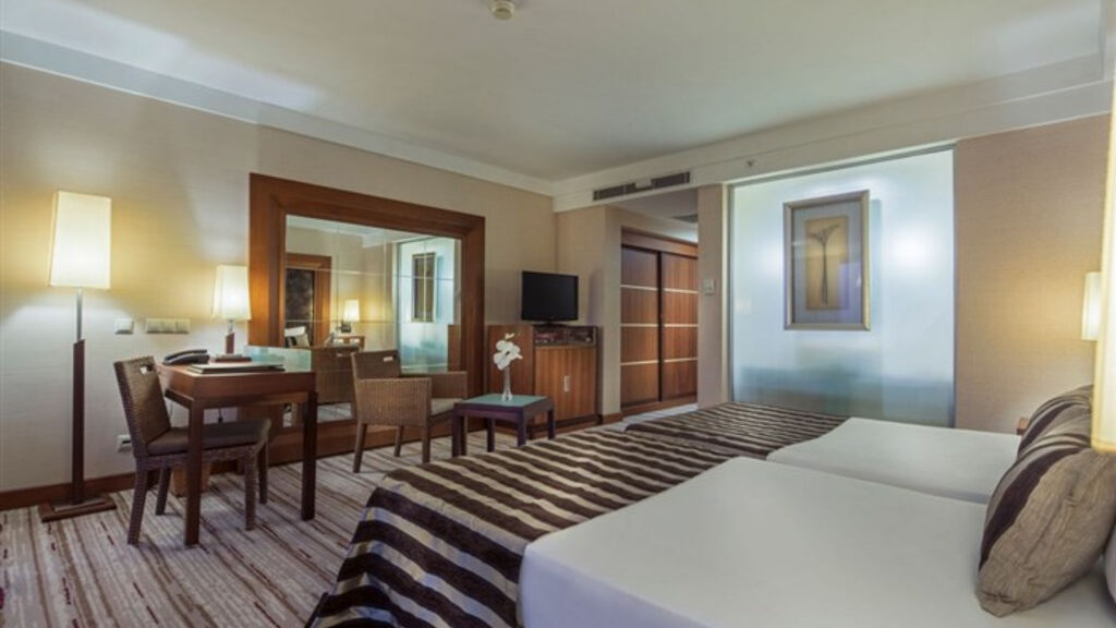 Rixos Sungate
