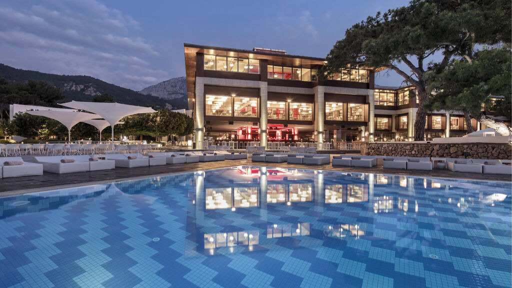 Rixos Sungate