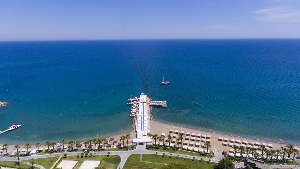 Rixos Sungate