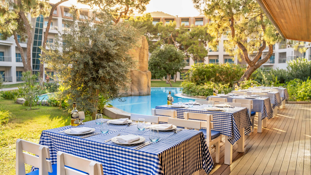 Rixos Sungate