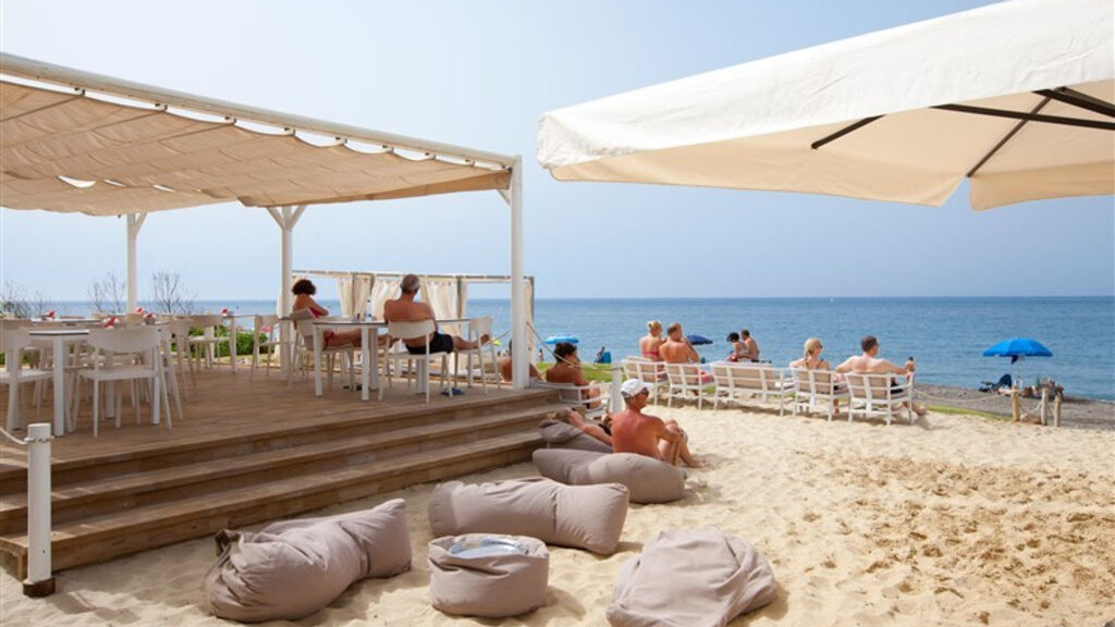 Playa Granada Club Resort