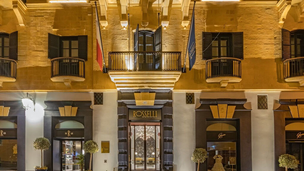 Rosselli Ax Privilege