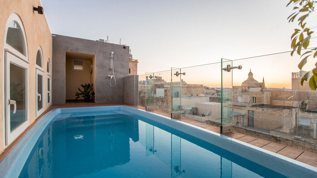 Rosselli Ax Privilege