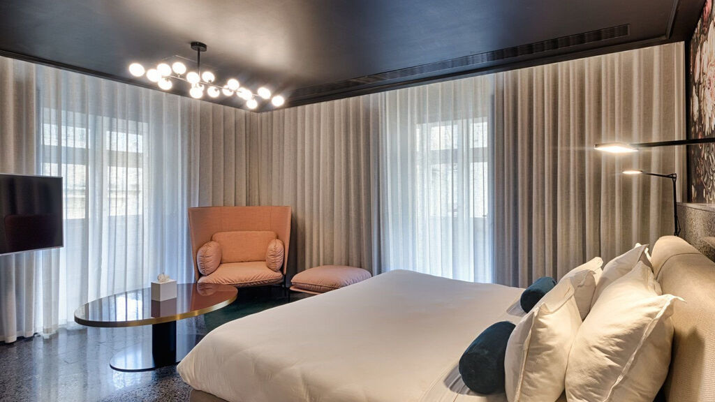 Rosselli Ax Privilege