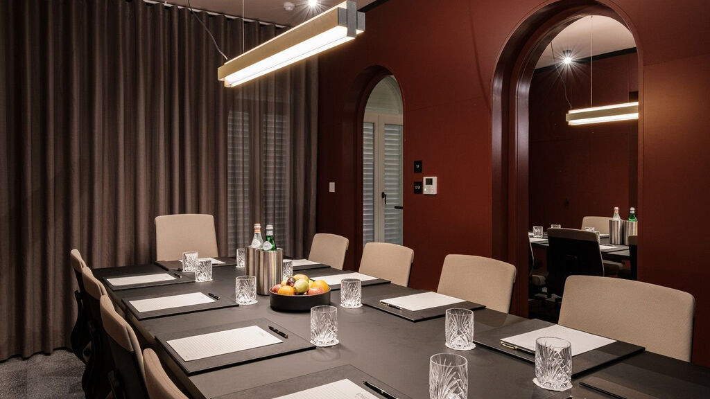 Rosselli Ax Privilege