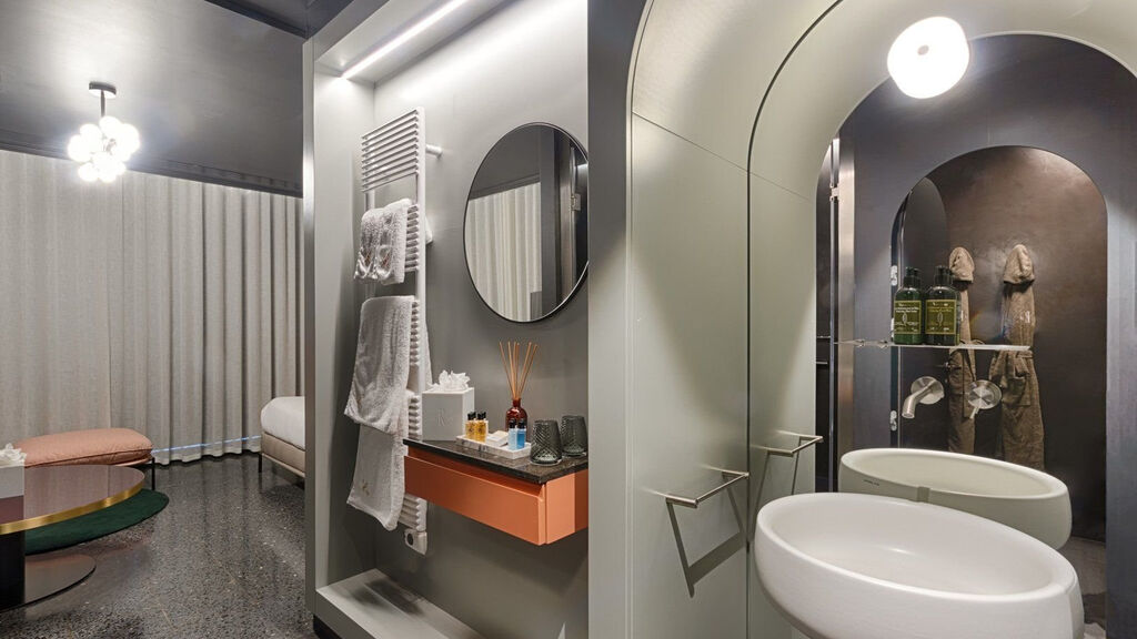 Rosselli Ax Privilege