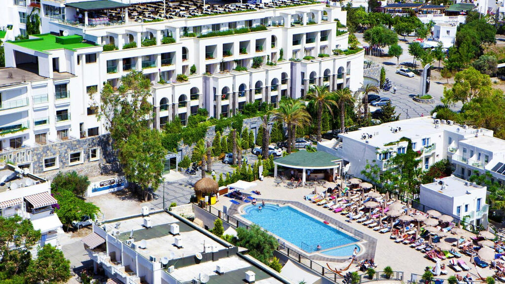 Royal Asarlik Beach