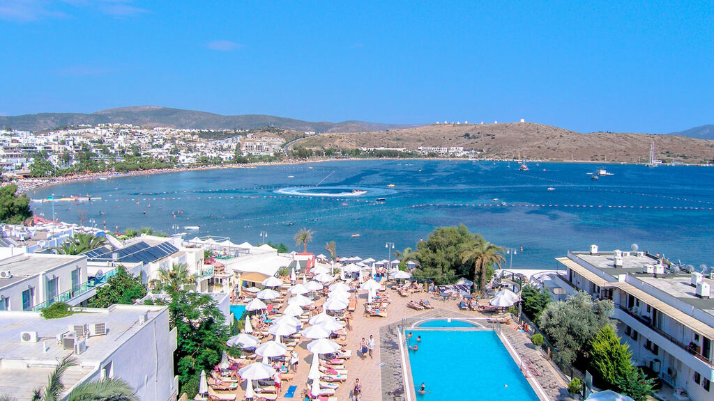 Royal Asarlik Beach