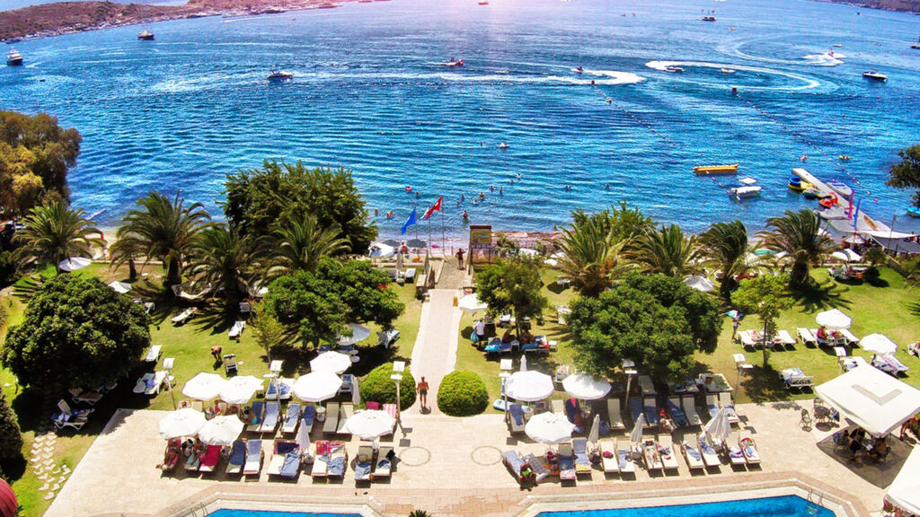 Royal Asarlik Beach