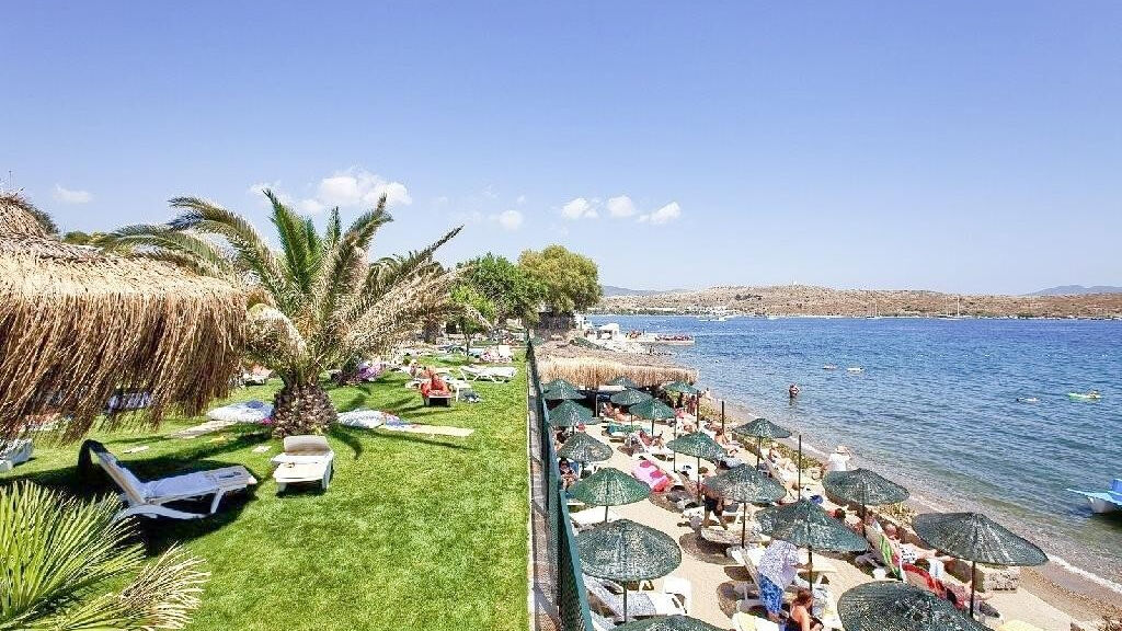 Royal Asarlik Beach