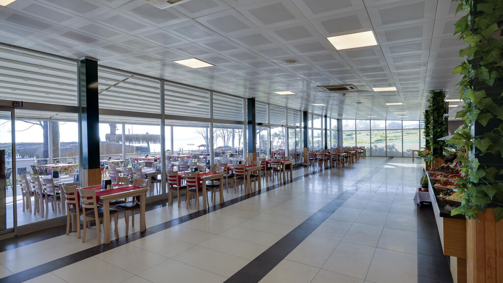 Royal Beach Club