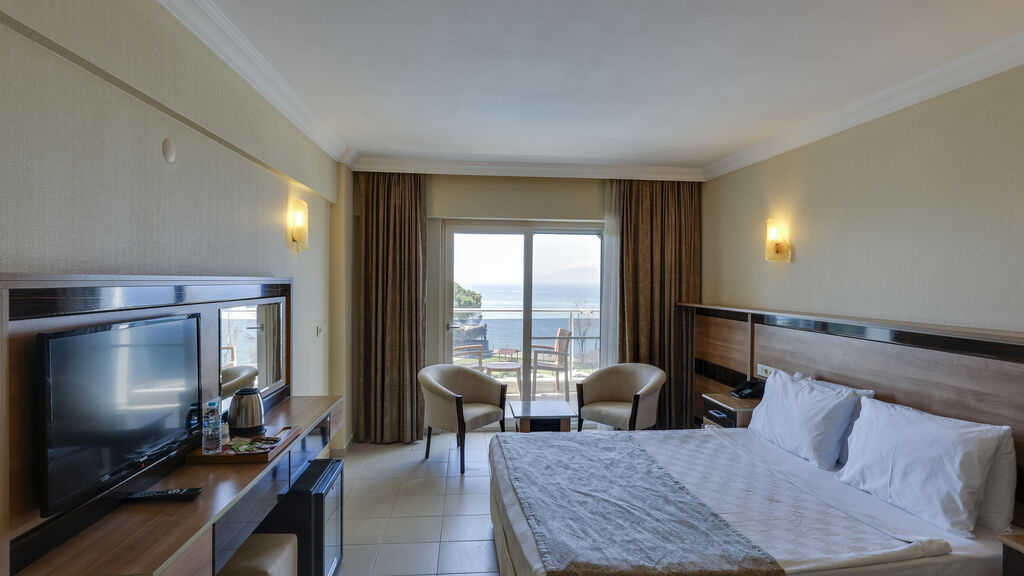 Royal Beach Club