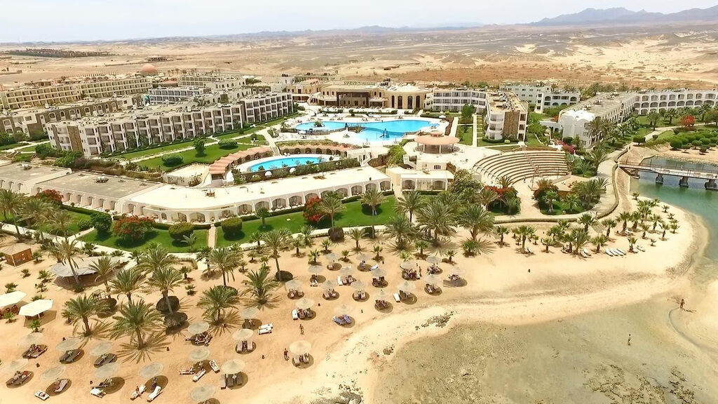 Royal Brayka Beach Resort