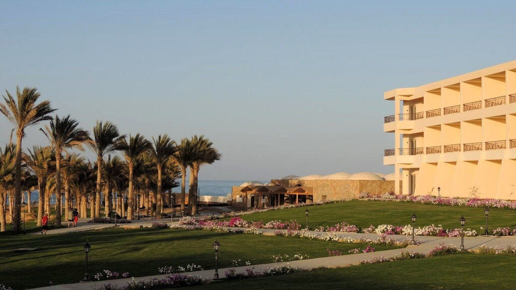 Royal Brayka Beach Resort