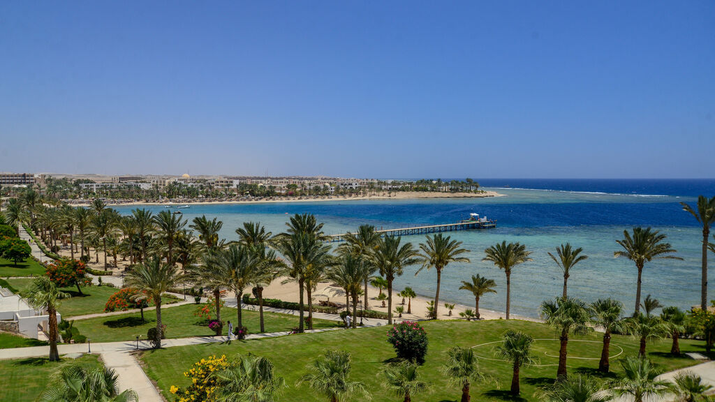 Royal Brayka Beach Resort