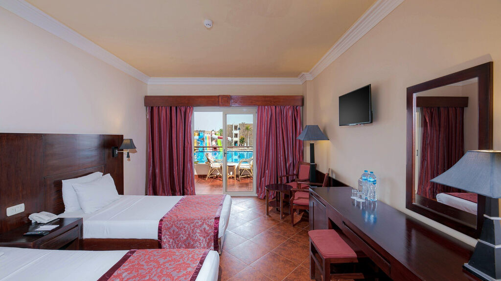 Royal Brayka Beach Resort