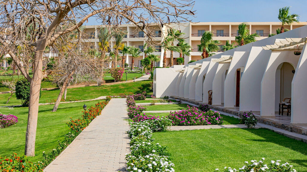 Royal Brayka Beach Resort