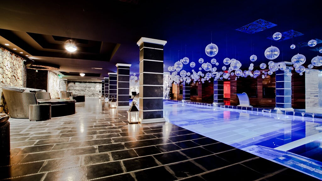 Hotel Royal Castle Design & Spa
