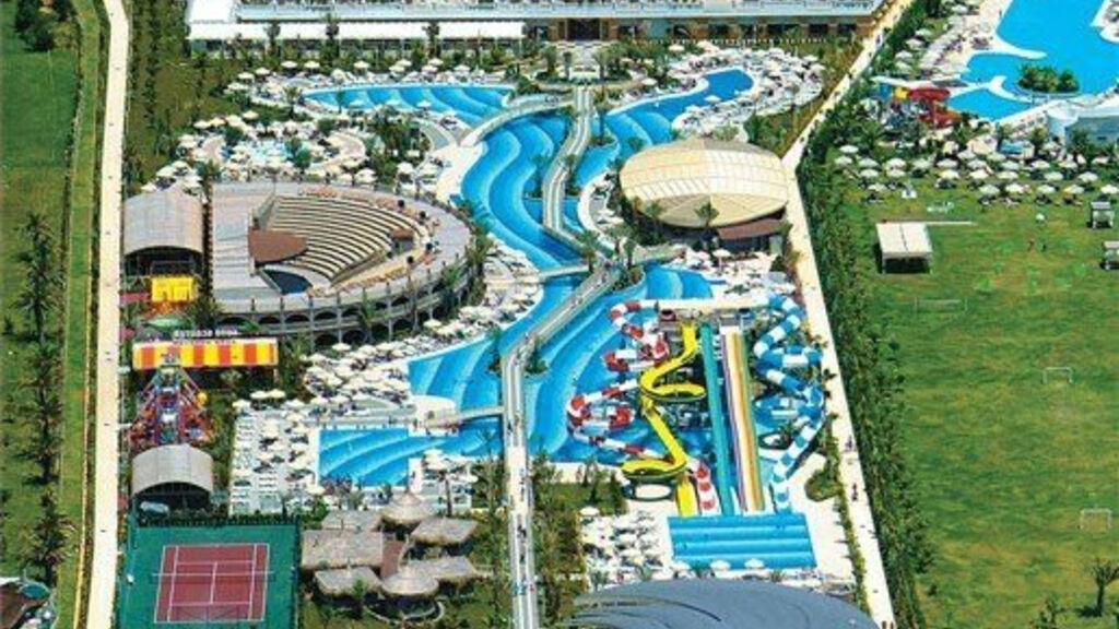 Royal Holiday Palace