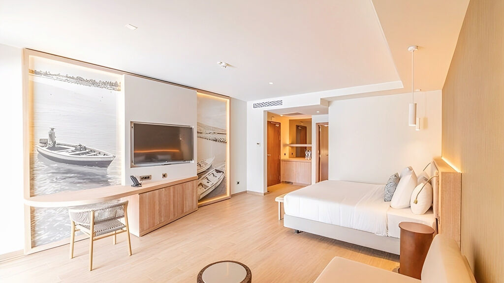 Royal Horizon Ponta Sino