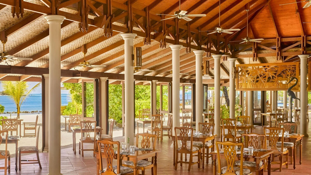 Royal Island Resort & Spa