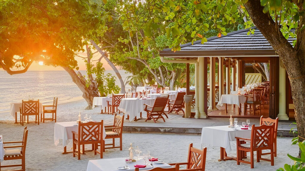 Royal Island Resort & Spa
