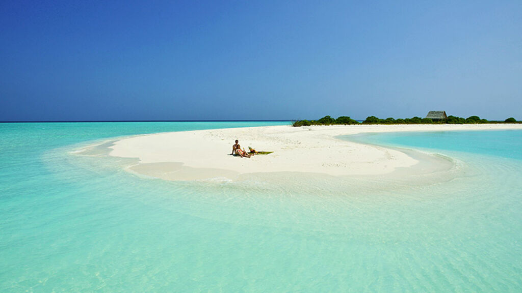 Royal Island Resort & Spa