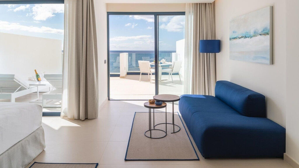 Royal Marina Suites Boutique