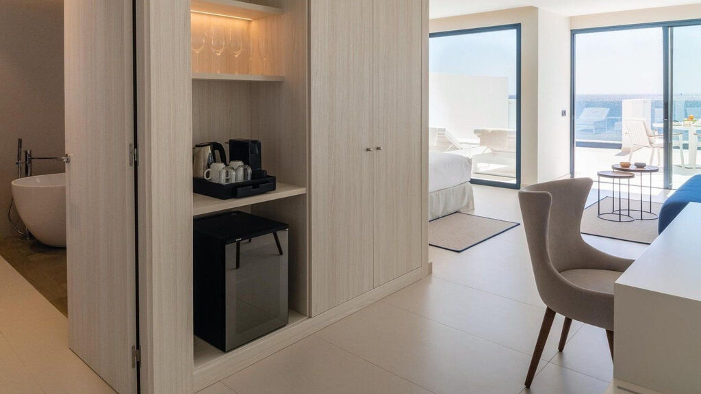 Royal Marina Suites Boutique