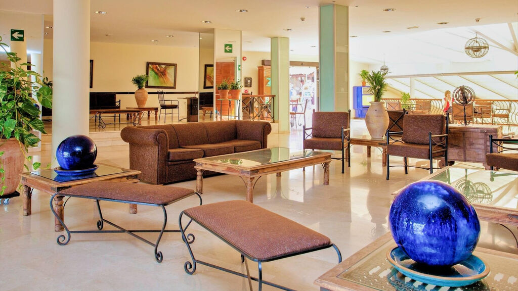 Sbh Royal Monica