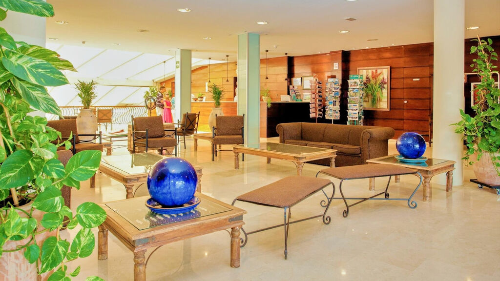 Sbh Royal Monica