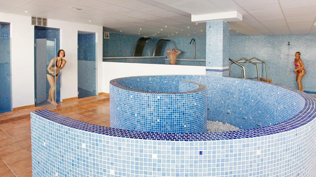 Sbh Royal Monica