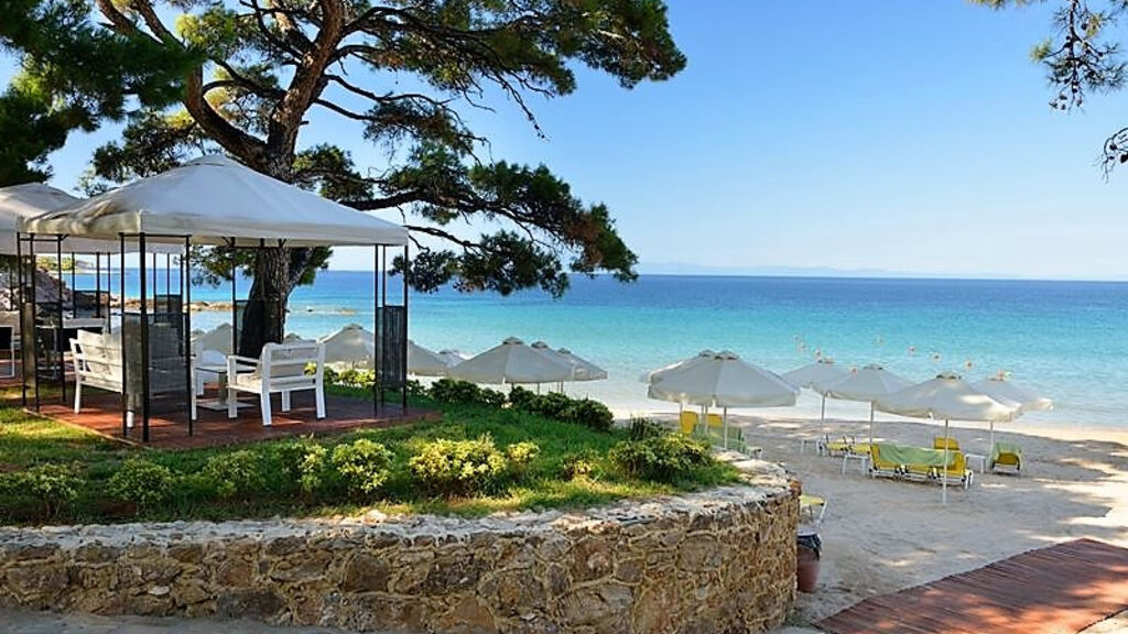 Royal Paradise Beach Resort