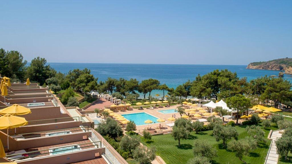 Royal Paradise Beach Resort & Spa