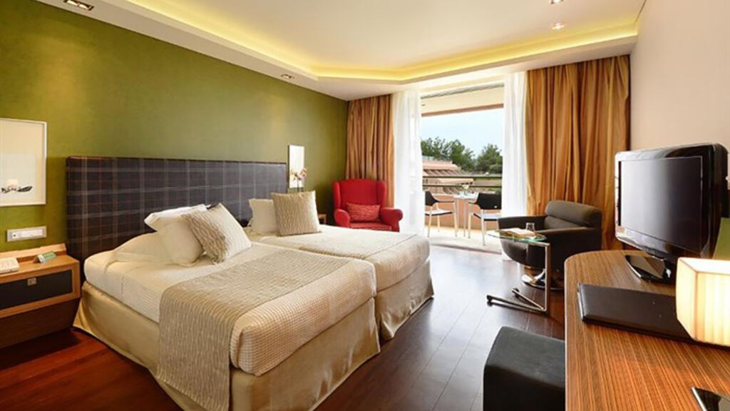 Royal Paradise Beach Resort & Spa
