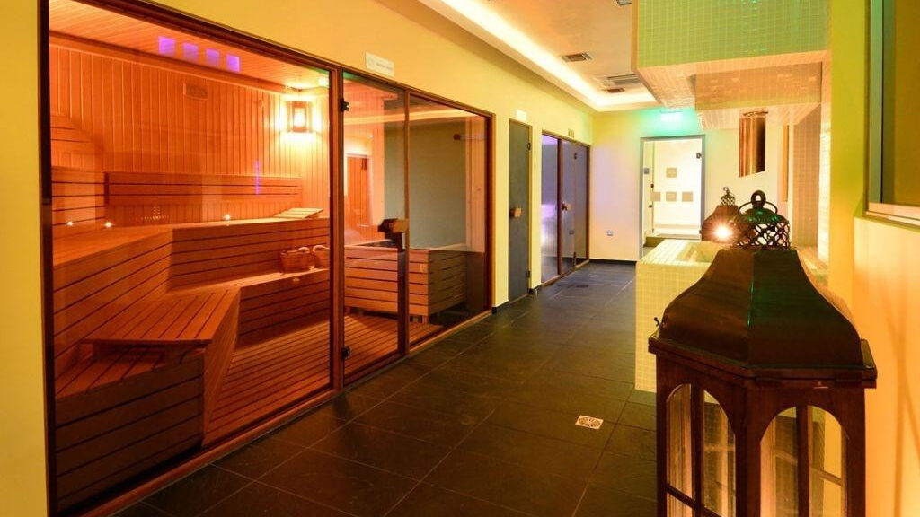 Royal Paradise Beach Resort & Spa