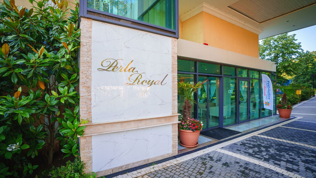 Royal Perla