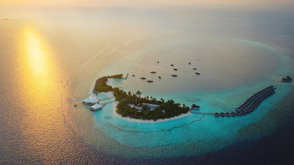 Safari Island Resort & Spa