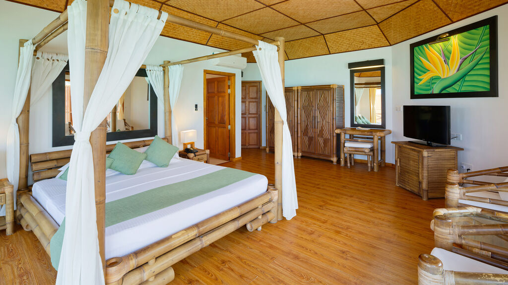 Safari Island Resort & Spa