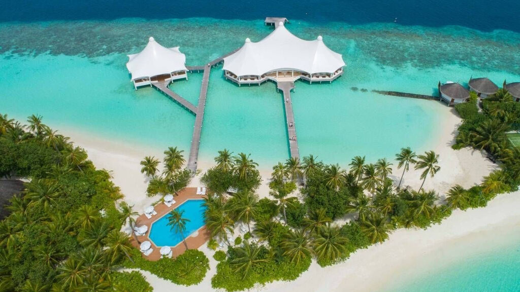 Safari Island Resort