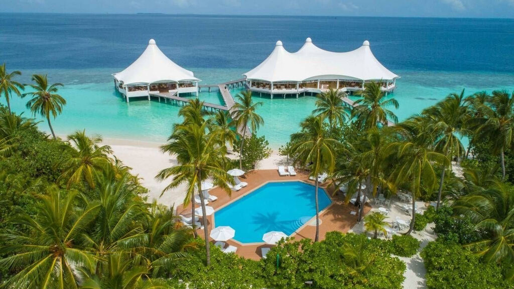 Safari Island Resort